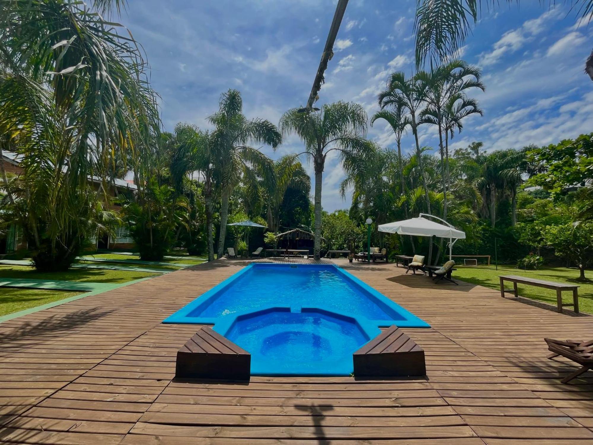 Pousada Em Bombinhas Jardin Flamingo Hotel Bagian luar foto