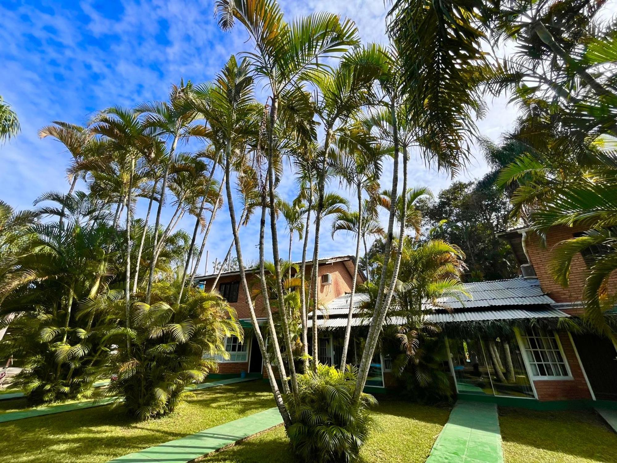 Pousada Em Bombinhas Jardin Flamingo Hotel Bagian luar foto